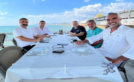 Çiğli'de Mavi listeden kritik Gültekin hamlesi