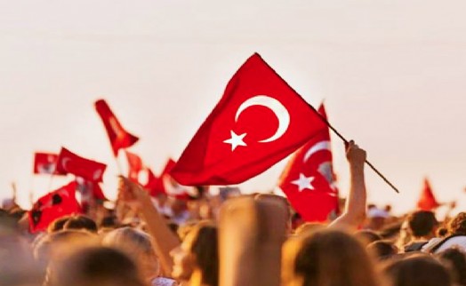 İzmir'de 30 Ağustos coşkusu: İşte ilçe ilçe kutlamalar