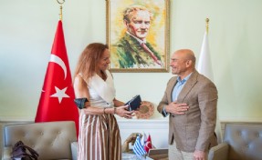 Yunanistan İzmir Başkonsolosu’ndan Soyer’e veda ziyareti