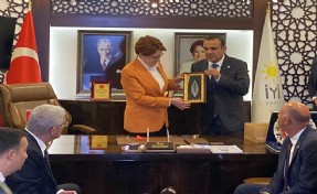 Akşener İzmir'de söz verdi: Elif gibi dimdik olacağım!