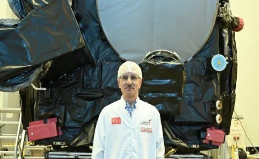 Bakan Uraloğlu: Türksat 6A'yı haziranda fırlatmayı planlıyoruz