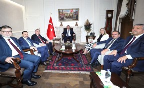 Cumhurbaşkanı Yardımcısı Cevdet Yılmaz İzmir'de!