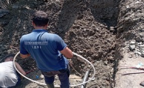 İZSU deprem bölgesinin içme suyu hatlarını onarıyor