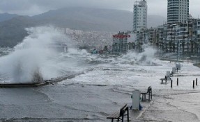 Meteoroloji'den Kuzey Ege Denizi için 'fırtına' uyarısı
