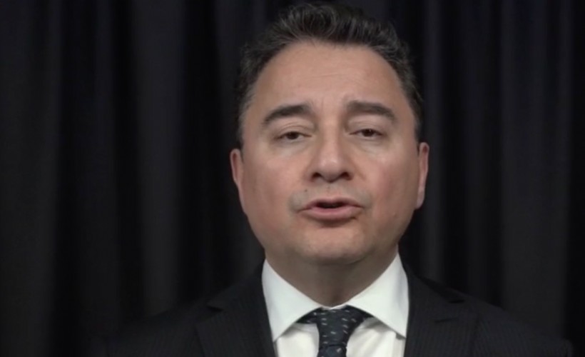 Ali Babacan: Orta direk Türkiye’de artık tamamen çökmüş durumda