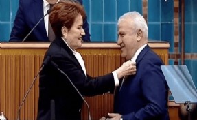 CHP'den istifa eden  Efeler belediye başkanı İYİ Parti'ye katıldı!