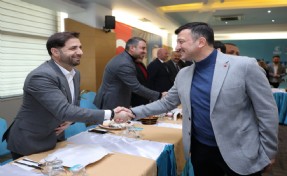Hamza Dağ, İlçe Belediye Başkan adaylarıyla buluştu