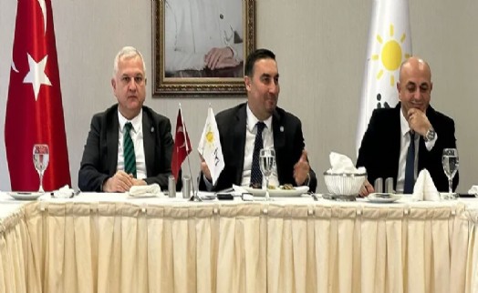 İYİ Partili Burak Akburak: Bilecik 10 numara 5 yıldız oldu