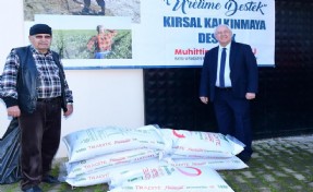Karabağlar Belediyesi'nden üreticiye kesintisiz destek