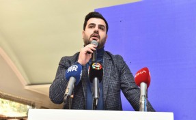 AK Partili İnan'dan Bornova Kongresi'nde flaş açıklama: Körfez'i foseptik çukuruna benzetti!