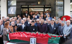 Selçuk Ayhan son yolculuğuna uğurlanıyor