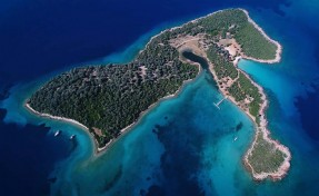 Kumları altın sarısı renkli Sedir Adası, havadan görüntülendi
