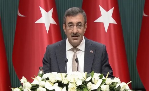 Cumhurbaşkanı Yardımcısı Yılmaz: Enflasyonu aşamalı olarak indiriyoruz