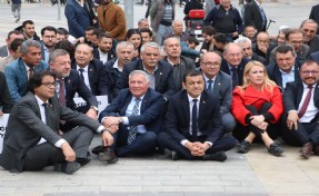 Denizli CHP'den oturma eylemi