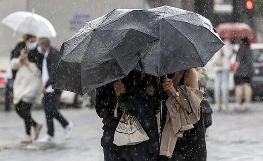 İzmir'in kıyı ilçeleri için kuvvetli yağış uyarısı