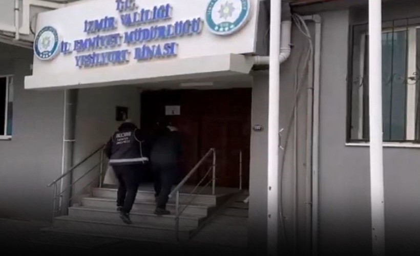 İzmir’de FETÖ operasyonu: 23 gözaltı