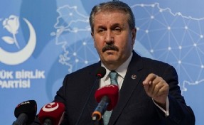 Mustafa Destici: 'CHP sloganımızı kullanmasın, uyarıyoruz'