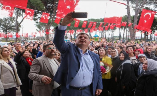 Sadık Doğruer: Bergama İzmir'in gözdesi olacak!