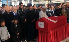 Terhisine 1,5 ay kala kalp krizi geçiren asker toprağa verildi