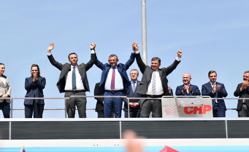 CHP Genel Başkanı Özel: İzmir Cumhuriyet'in zapt edilemez kalesidir