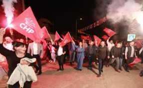 CHP'den Belevi'de coşkulu miting! Başkan Sengel: Pazar günü size emanetiz!