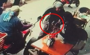 Dilenci, kendisine para vermeyen kadını bıçakla yaraladı