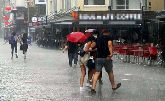 Meteorolojiden İzmir için 'kuvvetli yağış' uyarısı