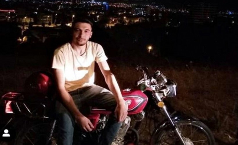 Seyhan, otomobilinin boyasını beğenmediği için çıkan tartışmada öldürülmüş
