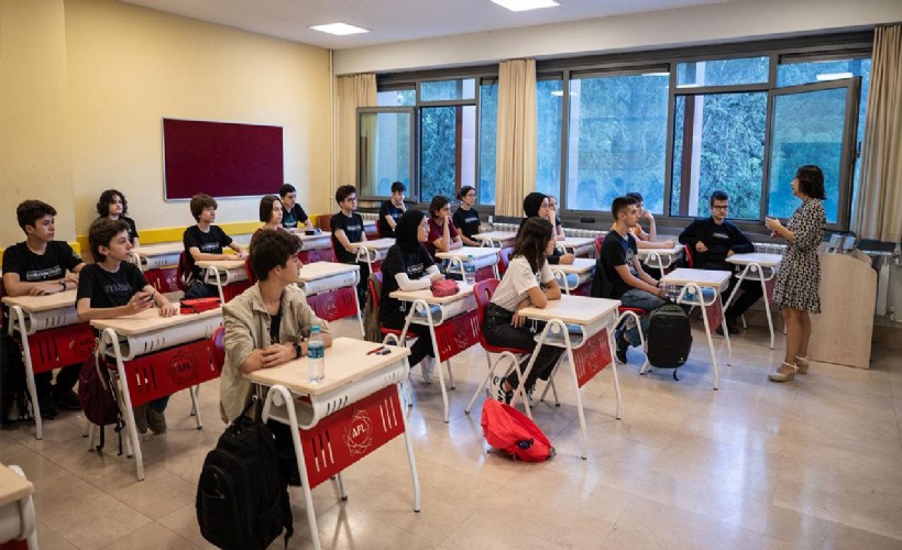 Ara tatil sona erdi, 20 milyon öğrenci yeniden ders başı yaptı