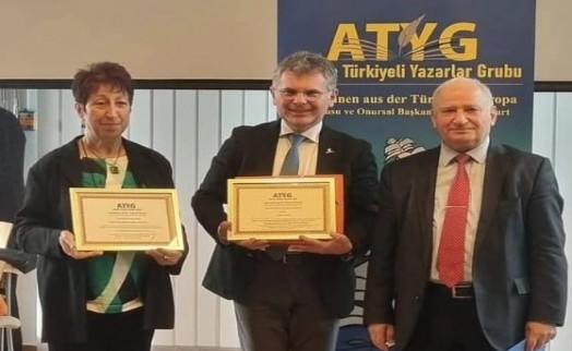 Avrupa Türkiyeli Yazarlar Grubu’ndan Çiğli’ye ödül