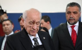 Bahçeli erken seçime kapıları kapattı