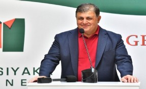 Başkan Tugay’dan şampiyonluk mücadelesi veren Karşıyaka’ya destek mesajı