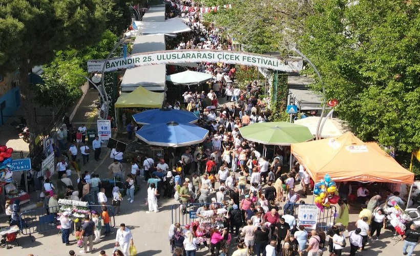 Bayındır Çiçek Festivali son gününde de doldu taştı