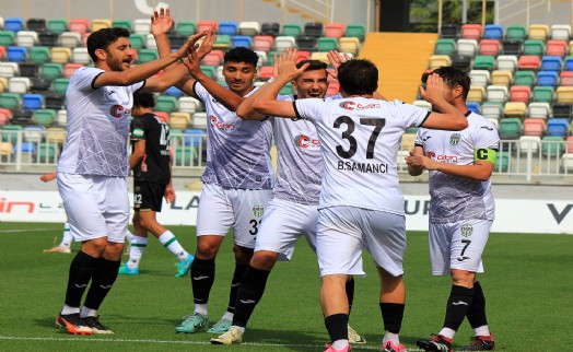 Bornova 1877 Play-Off yolunda