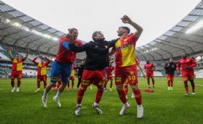 Göztepe Süper Lig'e çok yakın