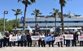 İzmir'de 'İsrail' protestosu