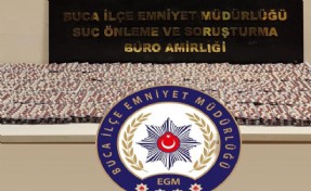 İzmir'de uyuşturucu ticaretine suçüstü: 2 tutuklama