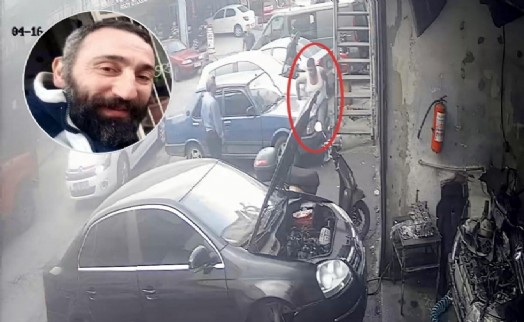 Kardeşi bıçakladı, ağabeyi tabanca ile ateş etti; o anlar kamerada