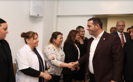 Narlıdere Belediye Başkanı Erman Uzun çalışanlarla bayramlaştı