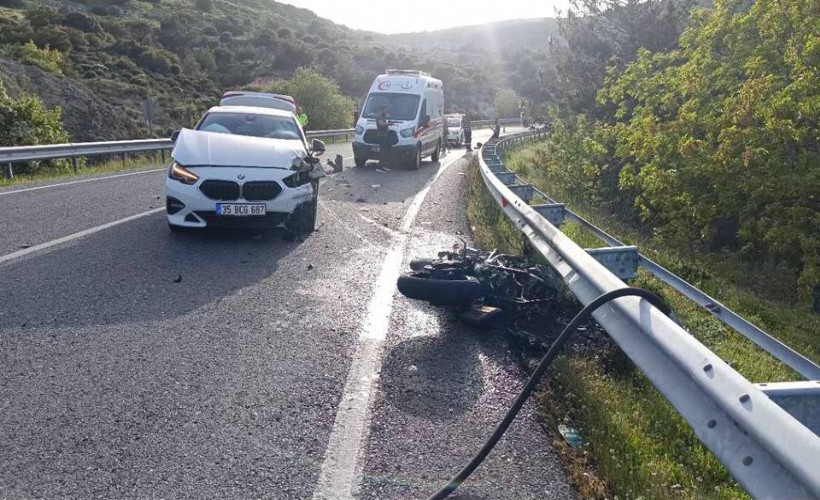 Otomobille çarpışan motosikletin sürücüsü ağır yaralandı