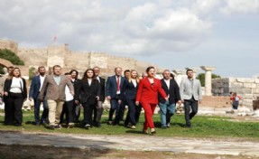 Başkan Sengel'den açıklama: Seçim dedikodusu 10 gün sürer!