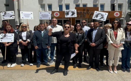 13 yaşındaki çocuğa cinsel istismar: CHP Karşıyaka İlçe Örgütü protesto etti!