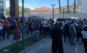 Bayraklı’da ‘maaş’ krizi: ‘Deniz Yücel ile alakası yok!’
