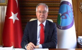 Belediye çalışanları, belediye başkanını dövdü