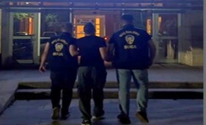 Buca'da adrese baskın: 19 yıl kesinleşmiş hapis cezasının olduğu ortaya çıktı