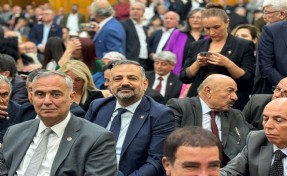 CHP İzmir İl Yönetimi Ankara'da; Lider'e 'özel' tebrik!