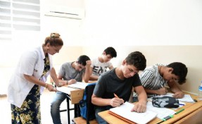 Çiğli Belediyesi'nden öğrencilere YKS ve LGS desteği