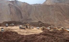 Erzincan'ın İliç ilçesinde bir toprak kayması daha yaşandı!