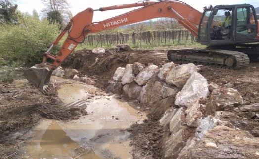 İZSU ekipleri Selçuk’ta derelerden 17 bin ton malzeme çıkardı