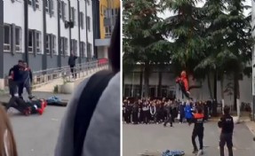 Okulda tatbikat yapan AFAD görevlisi, yüksekten zemine düştü!